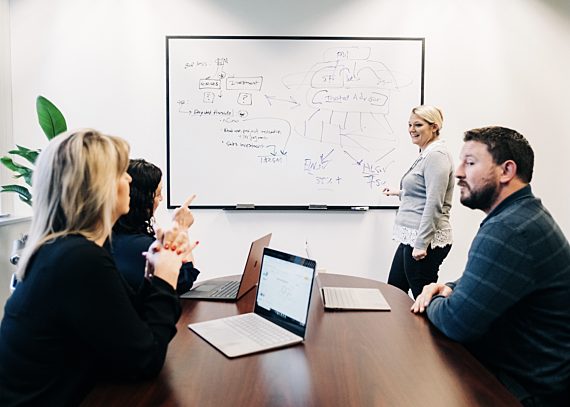 Financial Services Salesforce Consulting
